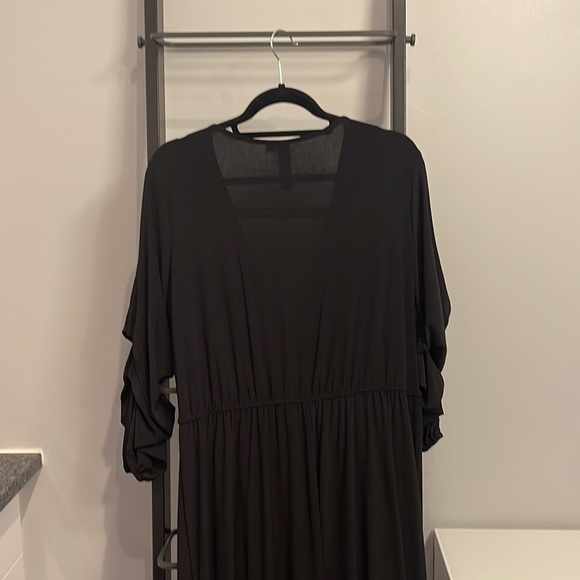 Black jumpsuit - Picture 4 of 4